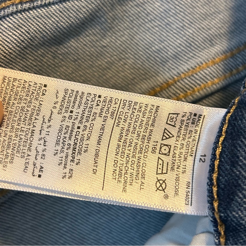 Old Navy 12 Women’s Mid Rise Rockstar Supper Skinny Dark Wash Denim Jean - Picture 7 of 7